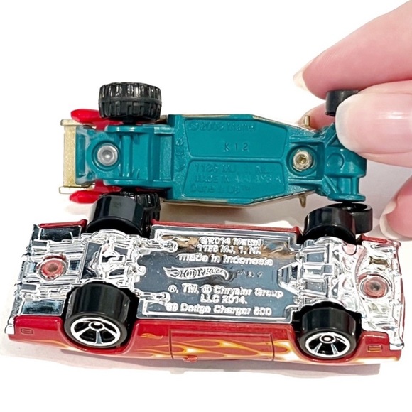 Hot Wheels Diecast Toy Car Lot Sports Race Cars X-Raycers Dodge Charger Mattel - Picture 11 of 16